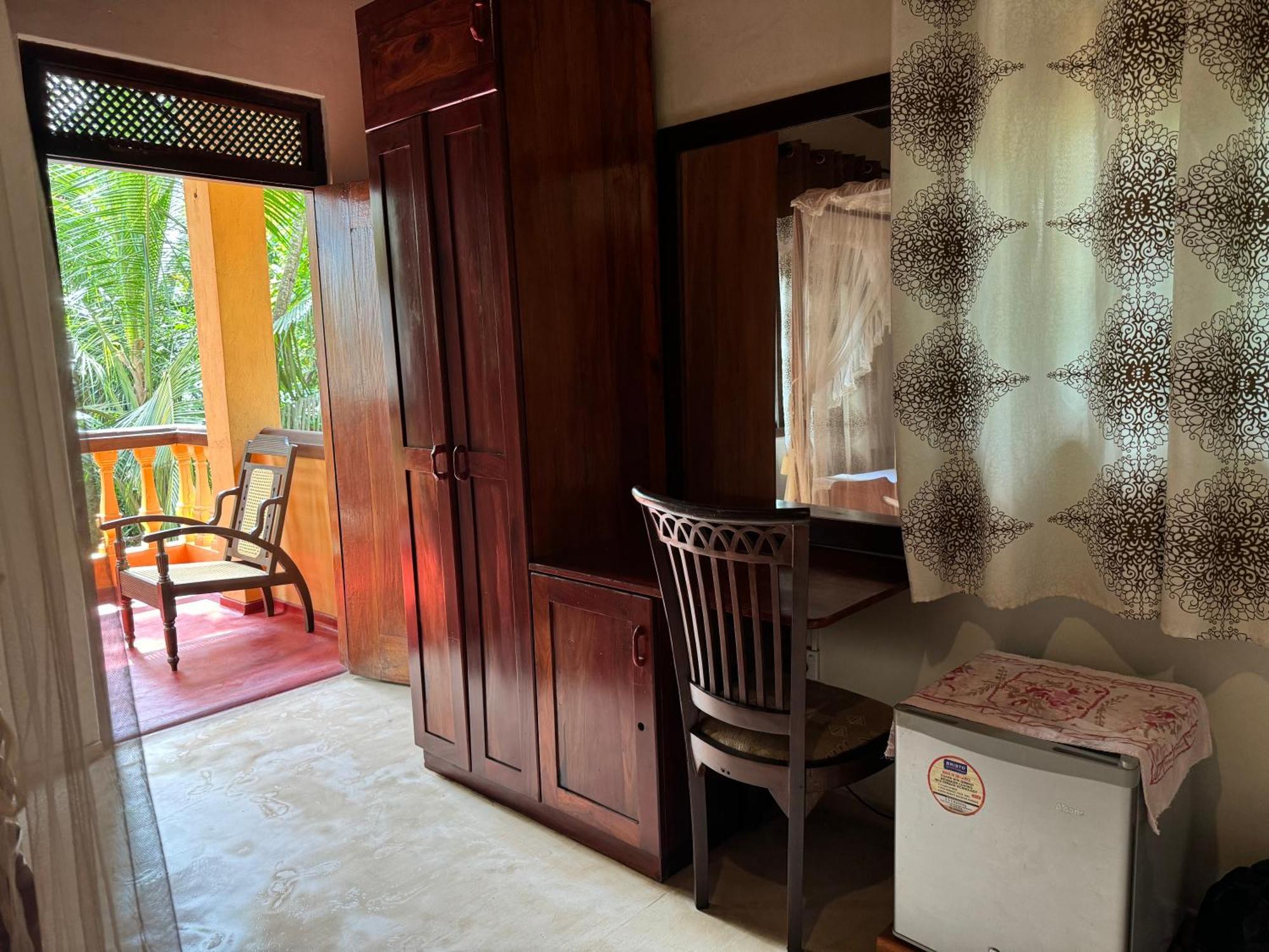 Brinkhouse Guesthouse , Unawatuna Beach Exterior foto